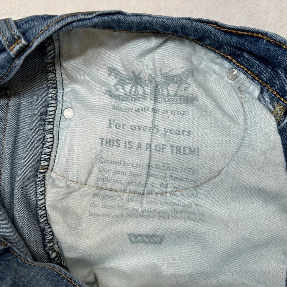 Levi's 505 Jeans Mens 36x30 Blue Light‎ Wash Denim Pants Regular Fit